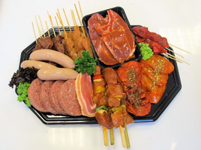 boucherie-BLAUSASC-min_bbq_butcher_shop_supermarket_meal_party-766127